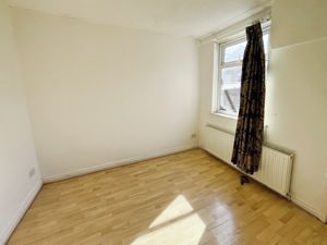 Dining room- click for photo gallery
